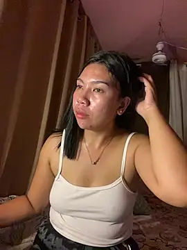 Snapshot of aniya_04 chatting on July 8, 2026, 2:10 pm aniya 04 online show from July 8, 2026, 2:10 pm