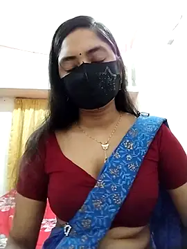 Snapshot of Puja-Rane chatting on April 1, 2026, 2:01 am Puja-Rane online show from April 1, 2026, 2:01 am