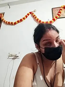 Snapshot of Sexybhabhi6 chatting on October 8, 2025, 2:53 am Sexybhabhi6 online show from October 8, 2025, 2:53 am
