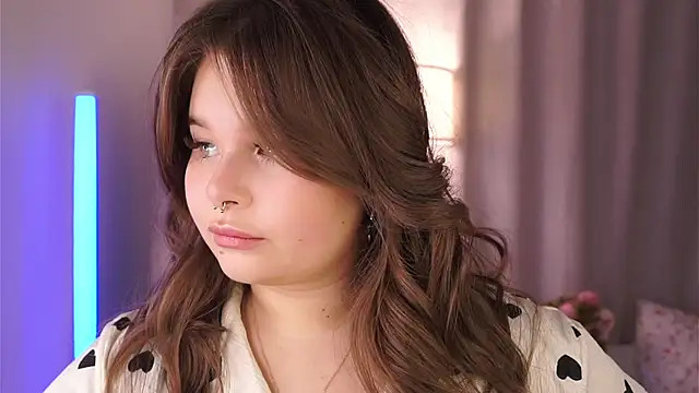 Snapshot of Anna_Nicol chatting on December 2, 2025, 12:43 pm Anna Nicol online show from December 2, 2025, 12:43 pm