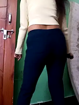 Rekha 89 online show from November 14, 2025, 3:38 am