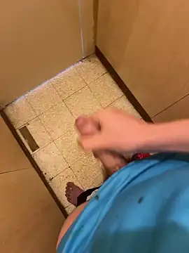 Yayou83 online show from March 12, 2026, 8:42 am