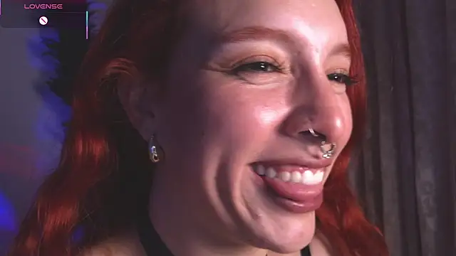 bri von dhara   online show from November 21, 2025, 8:51 pm