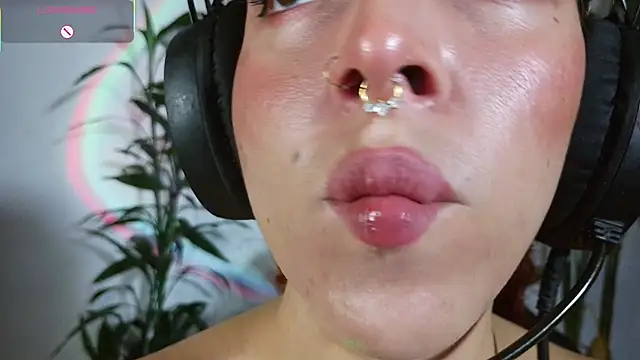 bri von dhara   online show from April 11, 2026, 8:57 pm