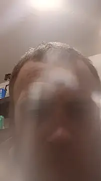 Hurri21 online show from November 27, 2025, 5:42 am