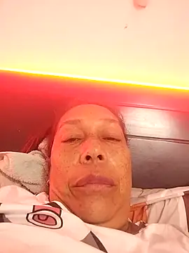 Naomi-Mature online show from December 15, 2025, 8:40 am