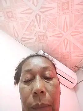 Snapshot of Naomi-Mature chatting on December 23, 2025, 8:23 am Naomi-Mature online show from December 23, 2025, 8:23 am