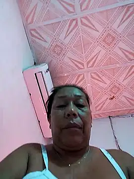 Snapshot of Naomi-Mature chatting on January 8, 2026, 8:27 am Naomi-Mature online show from January 8, 2026, 8:27 am