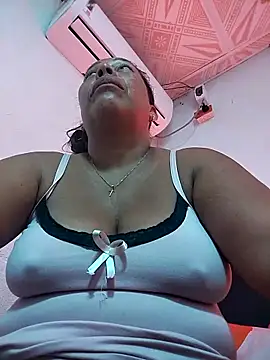 Snapshot of Naomi-Mature chatting on January 16, 2026, 8:29 am Naomi-Mature online show from January 16, 2026, 8:29 am