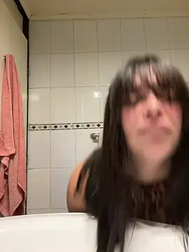 Snapshot of cami_lorena chatting on March 22, 2026, 1:42 am cami lorena online show from March 22, 2026, 1:42 am