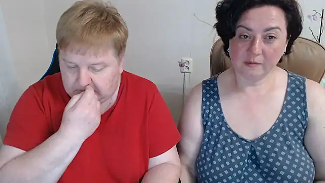 Snapshot of Bertie_Adeline chatting on June 13, 2026, 7:12 pm Bertie Adeline online show from June 13, 2026, 7:12 pm
