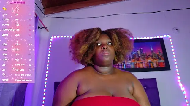 ebony NeighborMoans online show from April 9, 2026, 6:24 pm