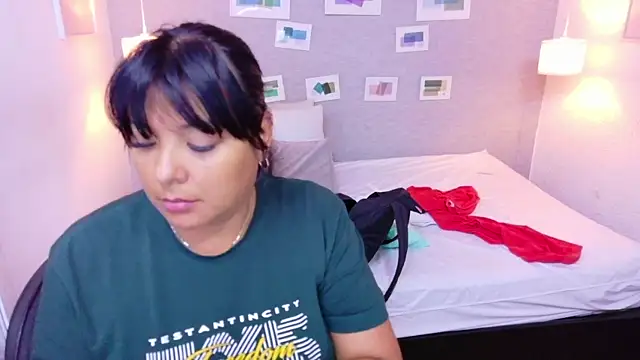 fat naughtyass online show from May 27, 2026, 1:19 pm