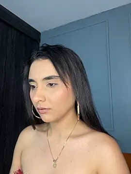 Zafira Montiel online show from February 16, 2026, 9:00 pm