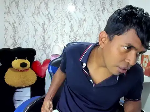 Snapshot of Adam_Morgan2 chatting on March 23, 2026, 2:48 am Adam Morgan2 online show from March 23, 2026, 2:48 am