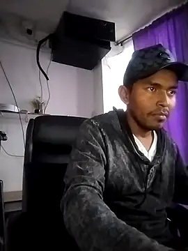 Snapshot of Adam_Morgan2 chatting on April 1, 2026, 10:51 pm Adam Morgan2 online show from April 1, 2026, 10:51 pm