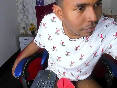 Snapshot of Adam_Morgan2 chatting on April 12, 2026, 3:00 am Adam Morgan2 online show from April 12, 2026, 3:00 am