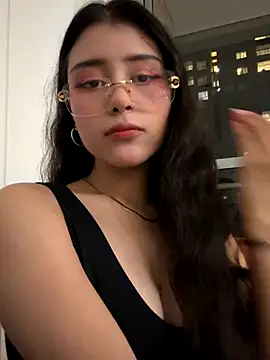 CatadeLuca online show from September 16, 2025, 12:22 am