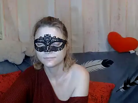 Miss Nona online show from November 17, 2025, 6:46 pm