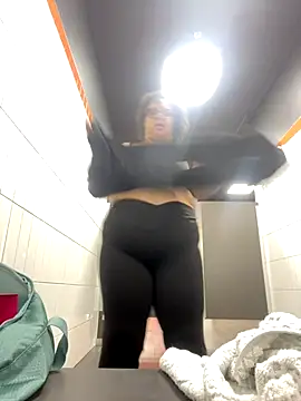 Snapshot of wishuhope4 chatting on December 5, 2025, 4:25 pm wishuhope4 online show from December 5, 2025, 4:25 pm