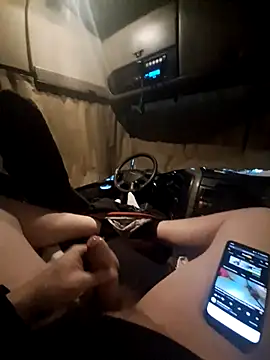 Snapshot of maciasgda chatting on January 13, 2026, 8:08 am maciasgda online show from January 13, 2026, 8:08 am