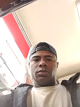 Snapshot of _yefez chatting on February 13, 2026, 2:57 pm yefez online show from February 13, 2026, 2:57 pm