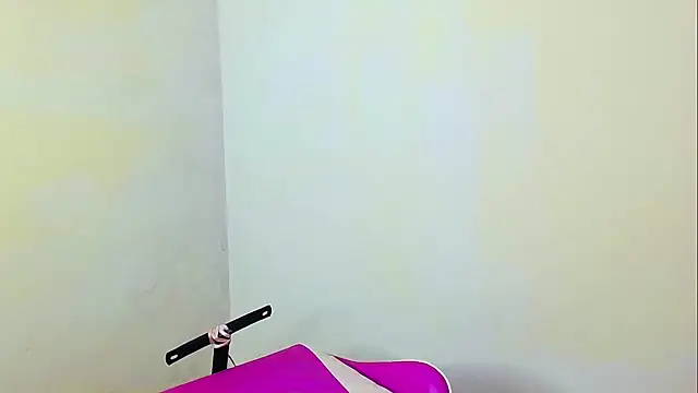 Snapshot of Big_latinax chatting on November 9, 2025, 4:22 am Big latinax online show from November 9, 2025, 4:22 am