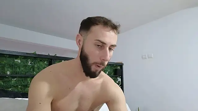 Snapshot of RyanStorm_ chatting on December 15, 2025, 1:37 pm RyanStorm online show from December 15, 2025, 1:37 pm