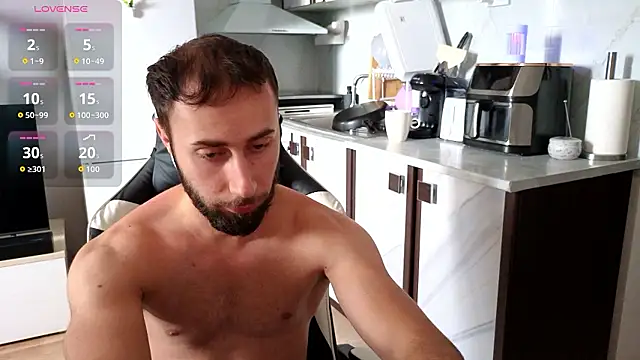Snapshot of RyanStorm_ chatting on July 8, 2026, 9:58 am RyanStorm online show from July 8, 2026, 9:58 am