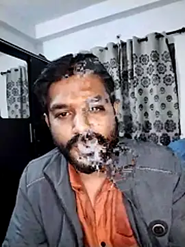 avi007p online show from December 5, 2025, 7:10 pm