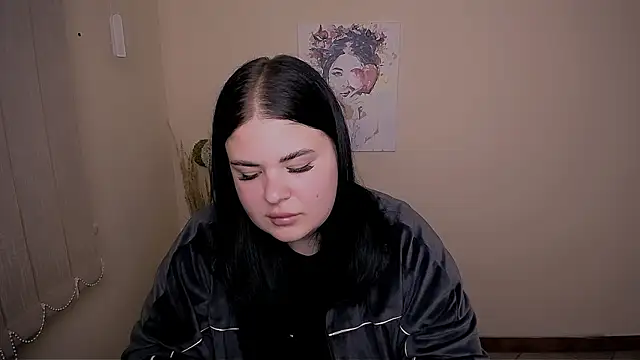  Trisha li online show from October 6, 2025, 12:24 pm