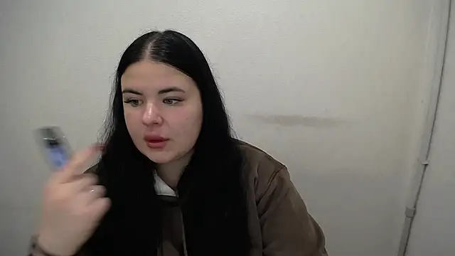  Trisha li online show from October 28, 2025, 12:30 pm