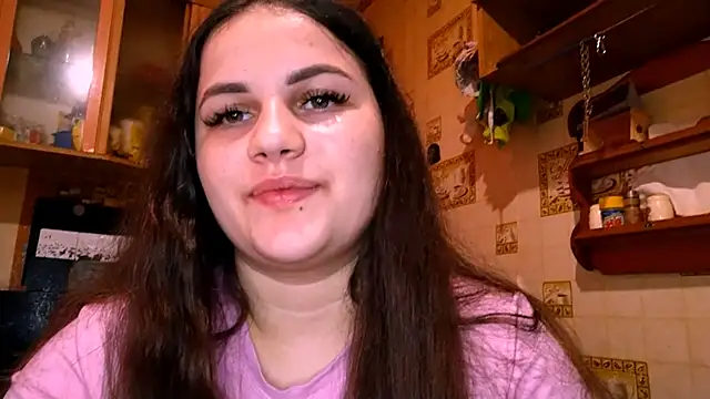 DierdreCousineau online show from November 30, 2025, 10:19 am