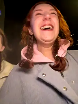 Snapshot of FroggyAnna chatting on December 5, 2025, 6:48 pm FroggyAnna online show from December 5, 2025, 6:48 pm