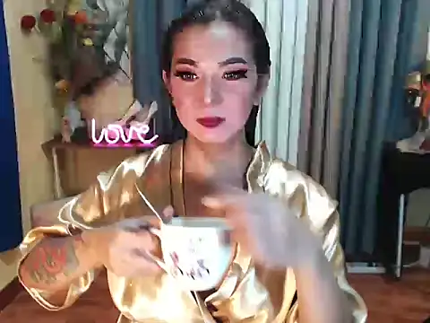 Snapshot of Fujiko2020 chatting on June 24, 2026, 10:58 am Fujiko2020 online show from June 24, 2026, 10:58 am