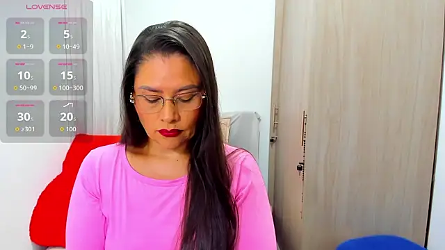 Snapshot of Isbettyche chatting on March 25, 2026, 1:44 am Isbettyche online show from March 25, 2026, 1:44 am