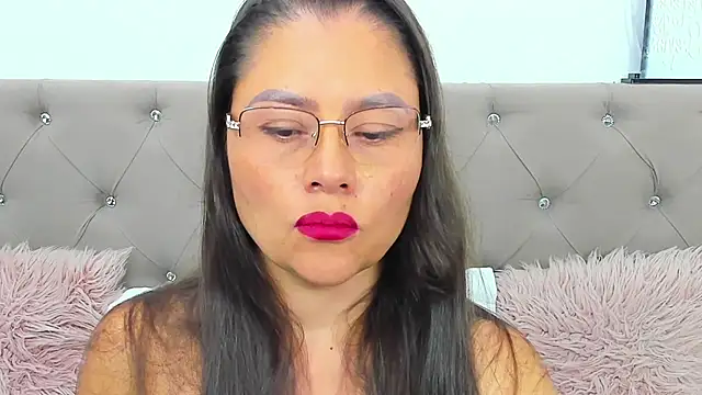 Snapshot of Isbettyche chatting on March 29, 2026, 3:50 am Isbettyche online show from March 29, 2026, 3:50 am