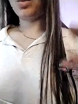 Sexy vernilla online show from March 16, 2026, 9:46 am