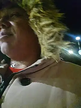 Snapshot of GoddessChantelle chatting on November 25, 2025, 7:58 pm GoddessChantelle online show from November 25, 2025, 7:58 pm