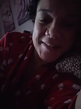 Snapshot of GoddessChantelle chatting on December 17, 2025, 12:11 pm GoddessChantelle online show from December 17, 2025, 12:11 pm