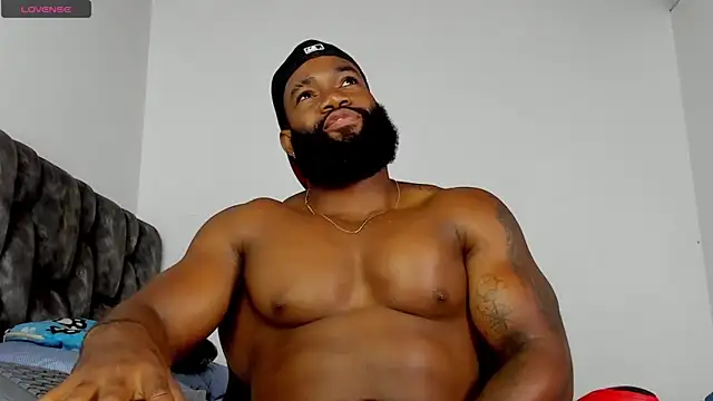 Snapshot of james_musclebbc chatting on March 20, 2026, 12:21 pm james musclebbc online show from March 20, 2026, 12:21 pm