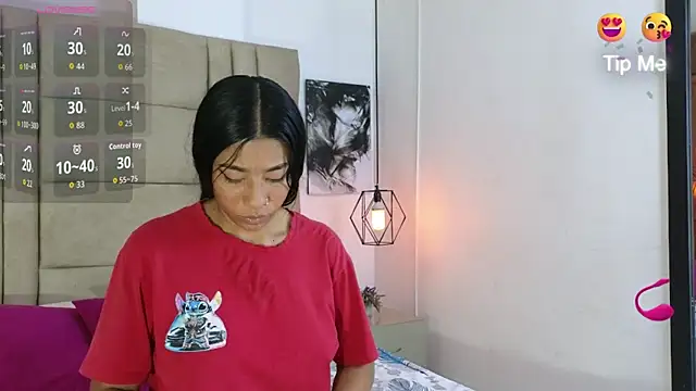 ALONDRAA BROWN online show from October 23, 2025, 1:10 pm