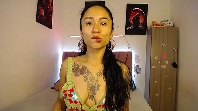 Snapshot of Liahdiaz_ chatting on May 9, 2026, 4:34 pm Liahdiaz online show from May 9, 2026, 4:34 pm