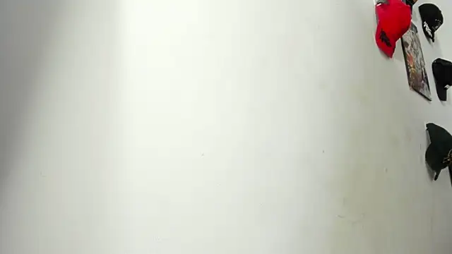 Rihanna hotx online show from April 2, 2026, 3:15 am