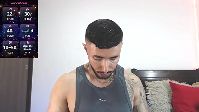 andrea de lucaa online show from March 27, 2026, 3:34 am