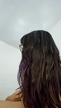 Snapshot of LeemaBean chatting on September 15, 2025, 6:08 pm LeemaBean online show from September 15, 2025, 6:08 pm