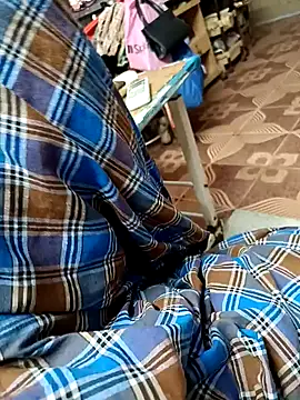 maddy3108 online show from March 31, 2026, 4:51 pm