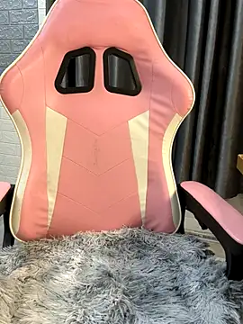 Snapshot of Orianna69 chatting on October 31, 2025, 12:55 am Orianna69 online show from October 31, 2025, 12:55 am