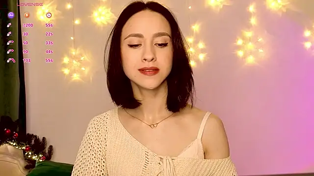 MiaSweetasHoney online show from December 15, 2025, 8:07 am