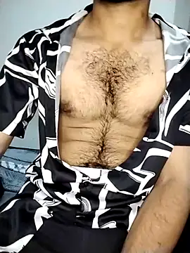 Hotyy subhu online show from May 13, 2026, 5:49 am